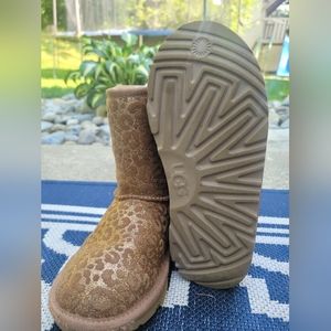 YOUTH UGGS Classic II Cognac